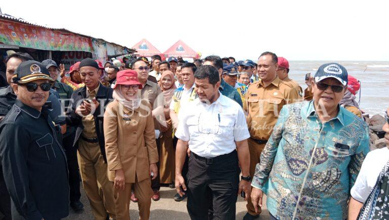 Aleg Komisi V DPR RI, Dedi Wahidi Tinjau Pantai Karangsong